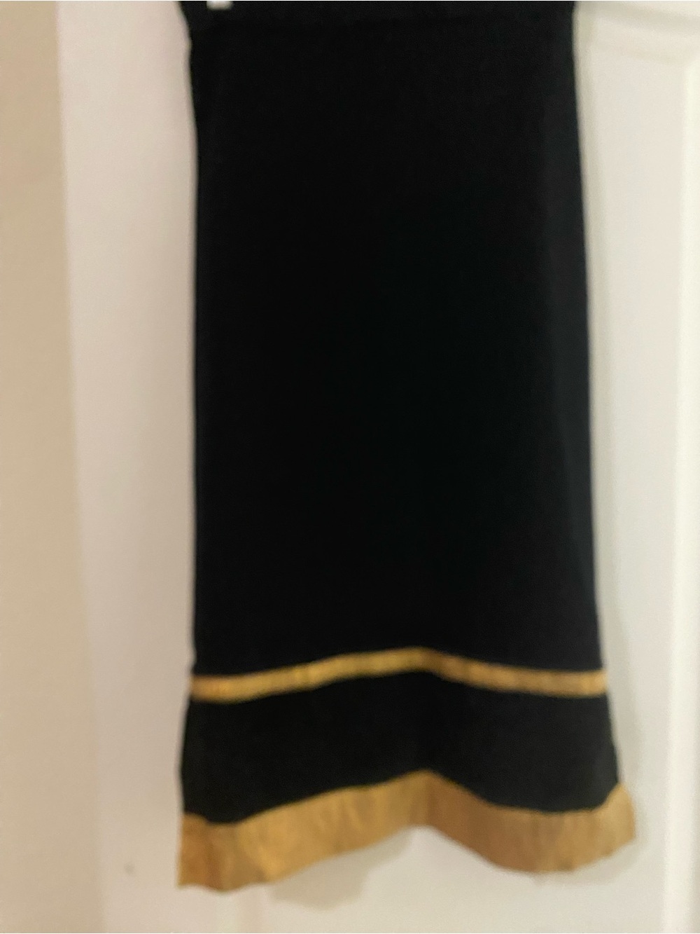 VTG St. John Sport by Marie Gray Knit Black Old Money Hold Trim Midi Skirt S - Picture 11 of 14